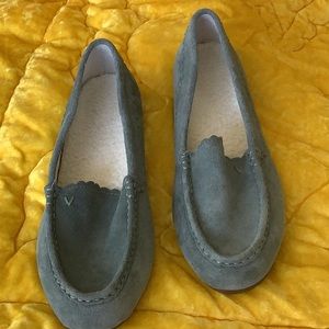 Vionic Haven McKenzie Slipper Moccasin with Concealed Orthotic Arch Support